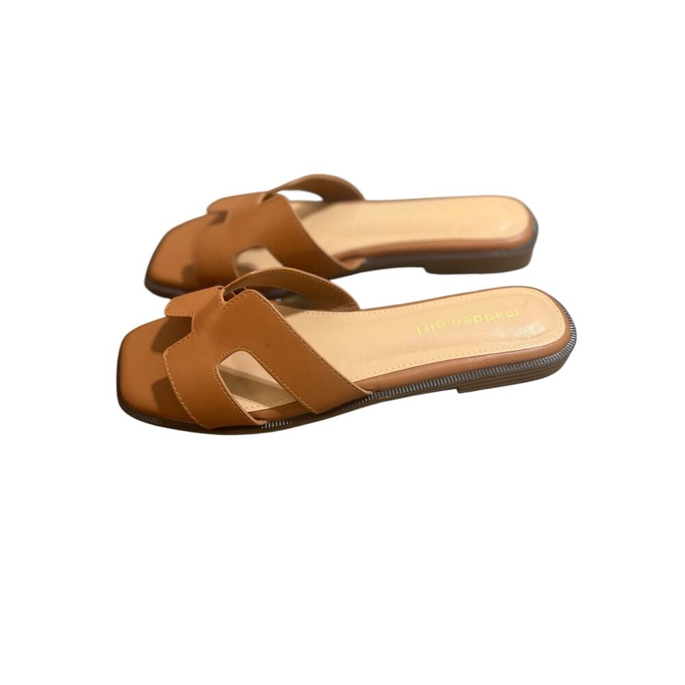 NWOT Madden Girl Women's 8 Hailey Cognac Classic Flat Slides Sandals - Picture 4 of 6